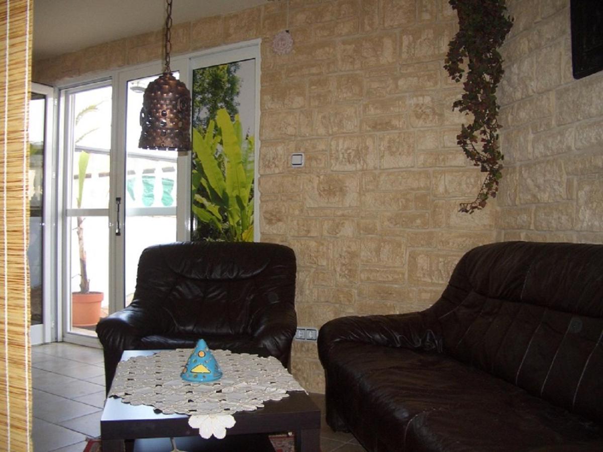 Aspri * Ammoudia