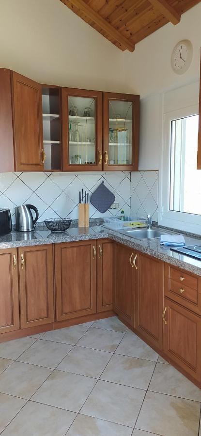 Apartament Aspri Ammoudia