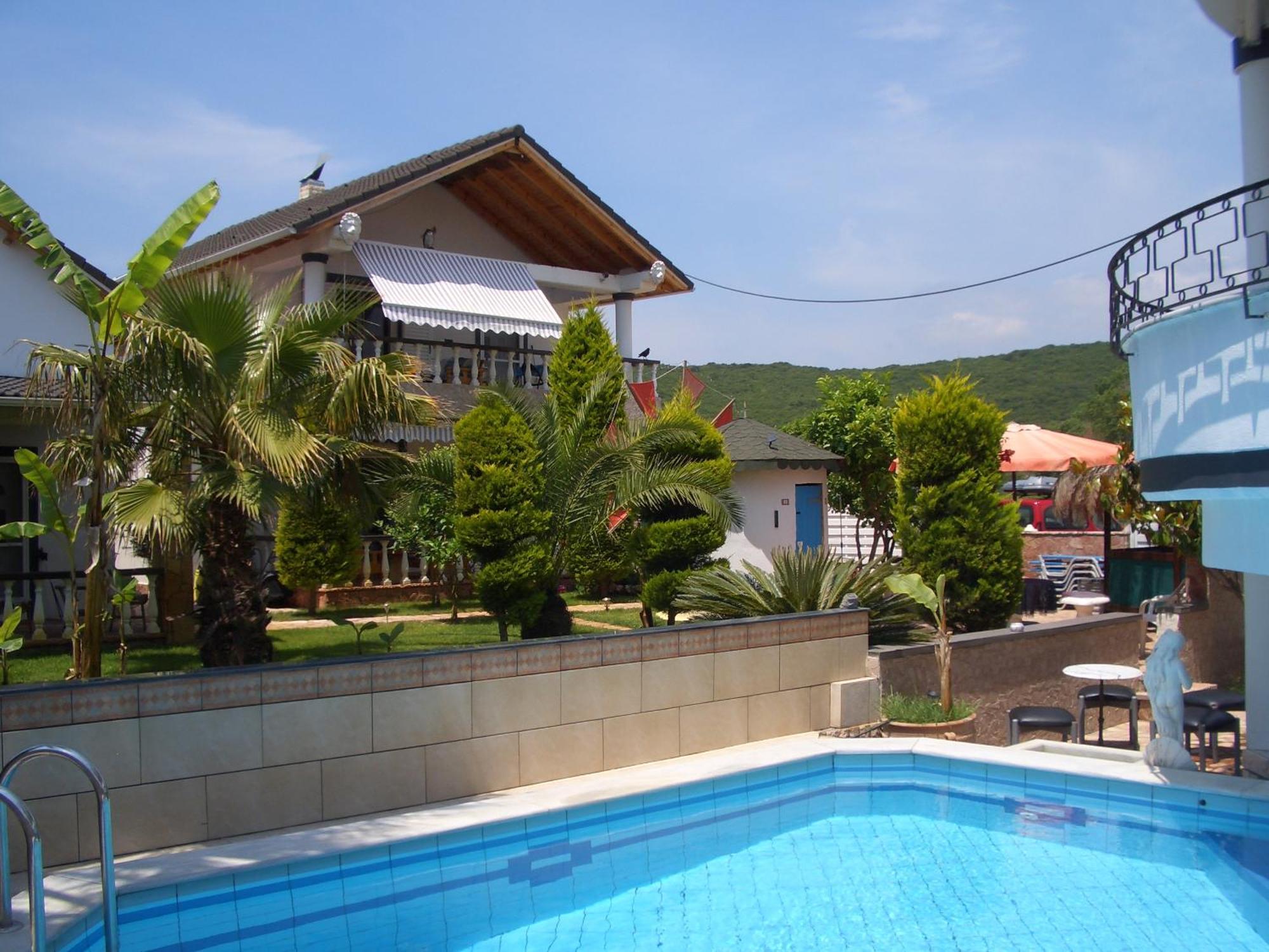 Aspri Apartament